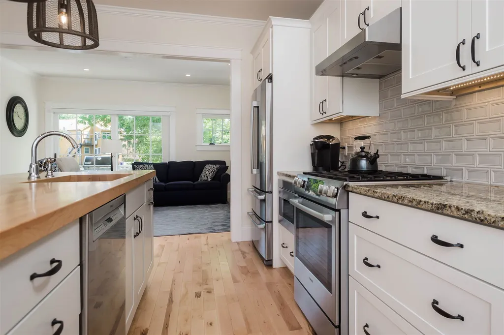 22 Franklin Street Exeter NH 03833