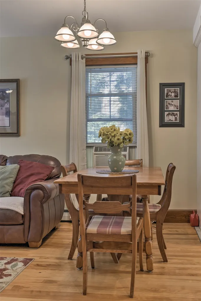 569 West Street Keene NH 03431