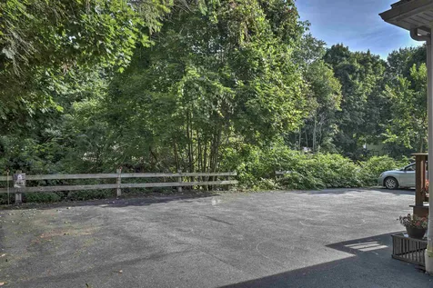 569 West Street Keene NH 03431