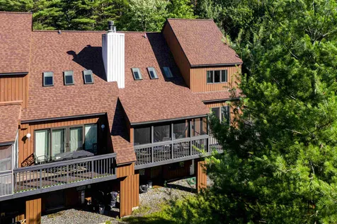 38 Tranquillity Road Stowe VT 05672