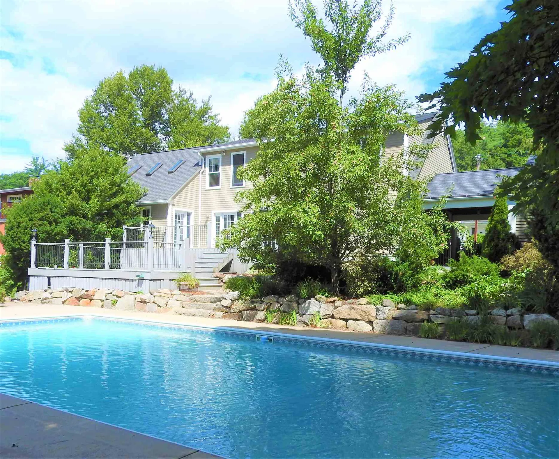 297 Pleasant Street Concord NH 03301