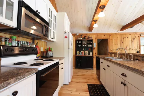 222 Claude Field Lane Peacham VT 05862