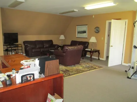 15 Emerson Road Milford NH 03055