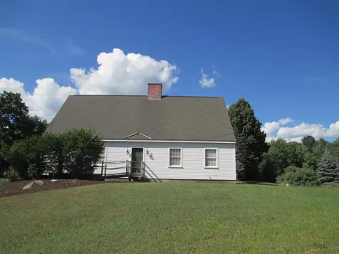 15 Emerson Road Milford NH 03055