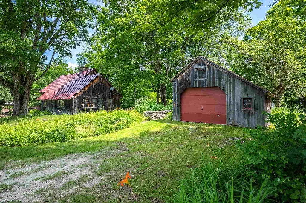 16 Landgrove Road Landgrove VT 05148