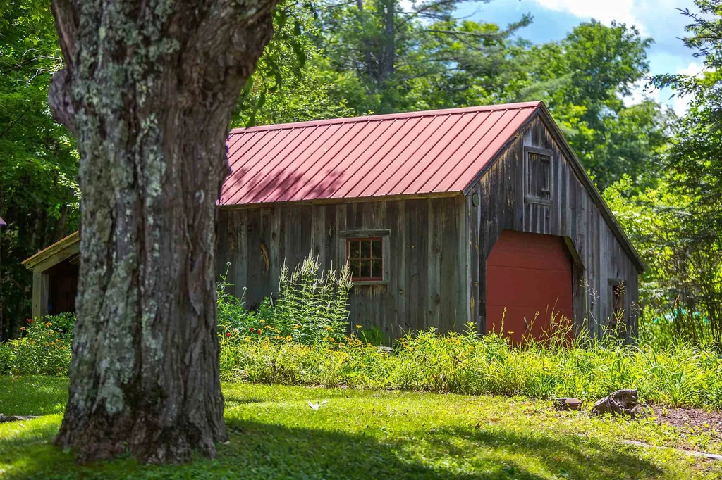 16 Landgrove Road Landgrove VT 05148