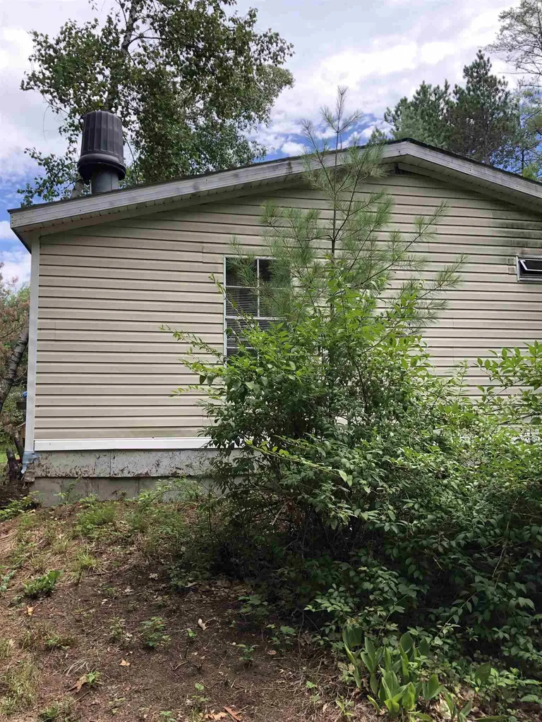 100 Bennington Depot Road Deering NH 03244