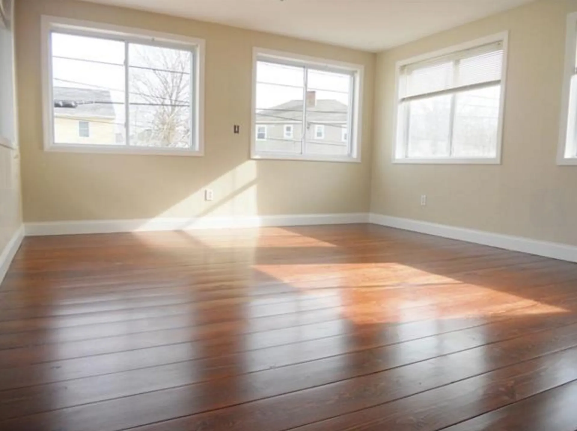 71 Harold Street Manchester NH 03104
