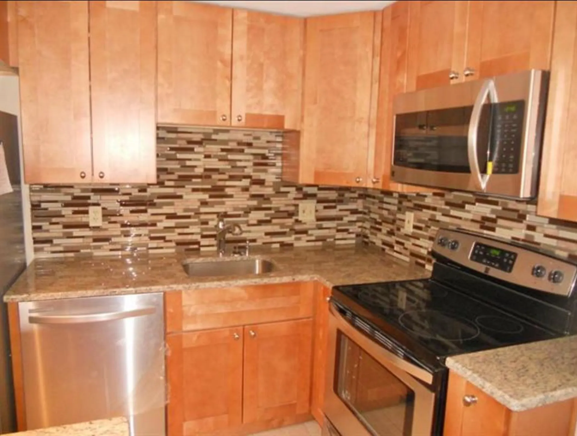 71 Harold Street Manchester NH 03104