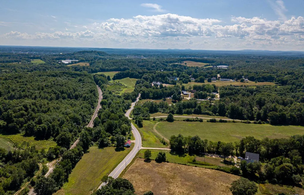 1 Heritage Drive Rollinsford NH 03869