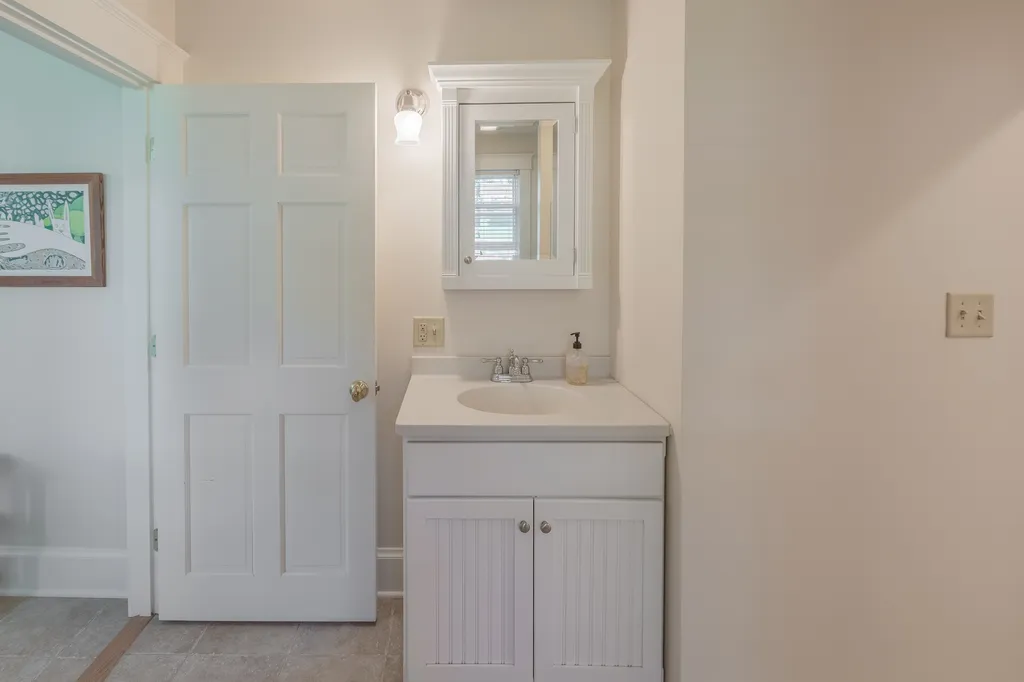 33 Eldridge Street Lebanon NH 03766
