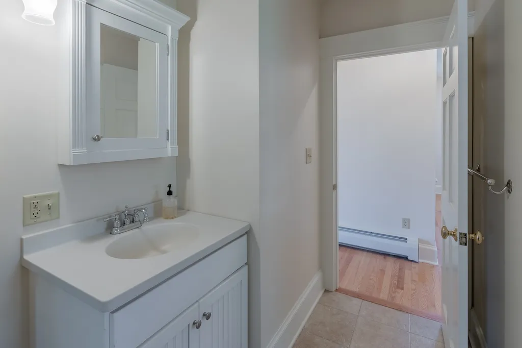 33 Eldridge Street Lebanon NH 03766