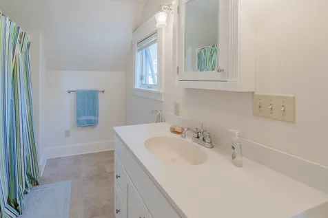 33 Eldridge Street Lebanon NH 03766
