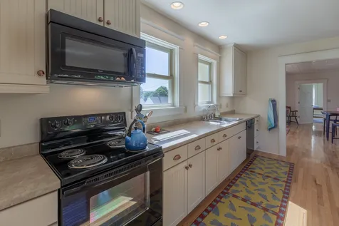 33 Eldridge Street Lebanon NH 03766