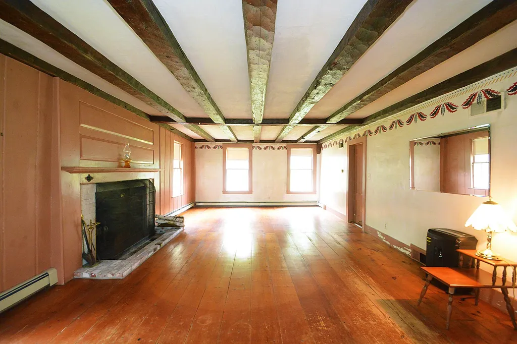 16 Bolan Road Milton NH 03851