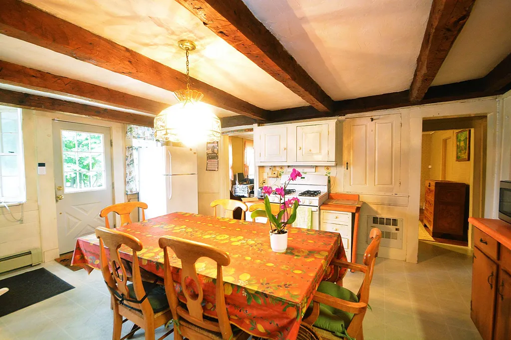 16 Bolan Road Milton NH 03851