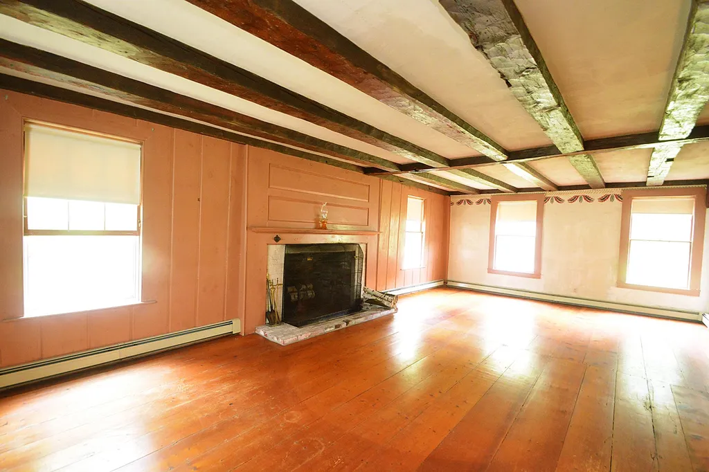 16 Bolan Road Milton NH 03851