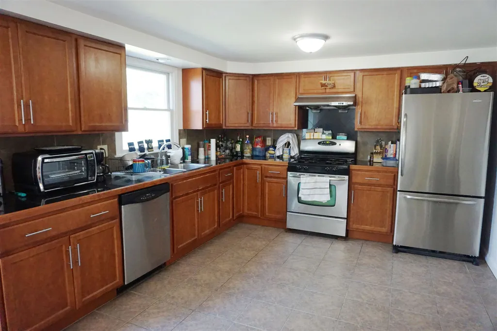 54-56 Hunt Street Nashua NH 03060