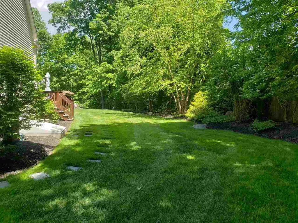 2 Dolloff Farm Drive Exeter NH 03833