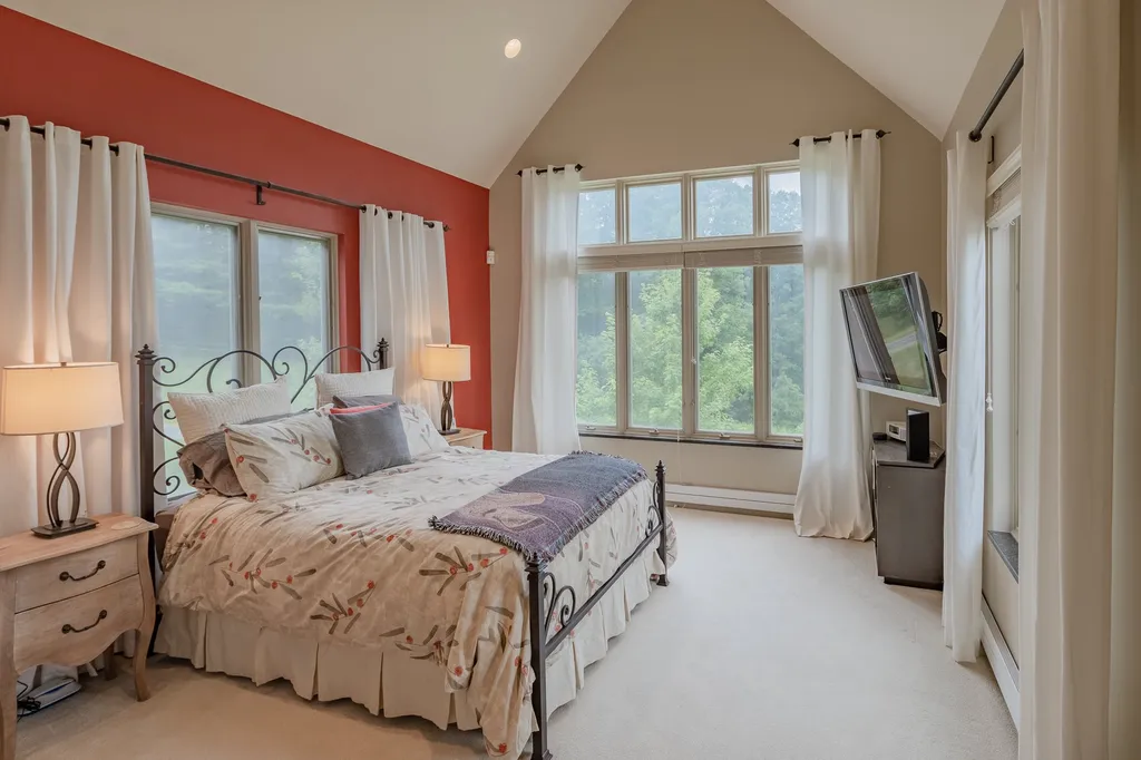22 Prospect Street Woodstock VT 05091