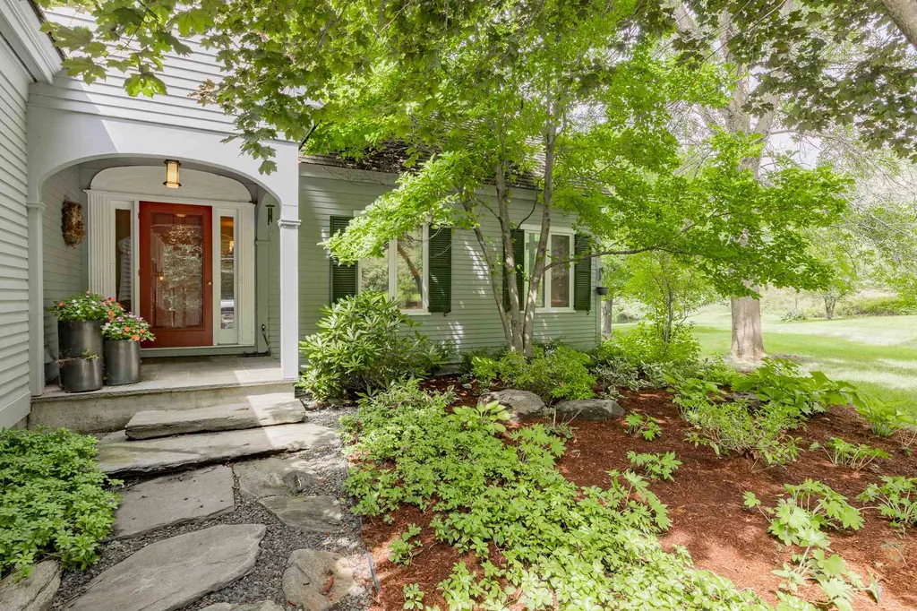 22 Prospect Street Woodstock VT 05091
