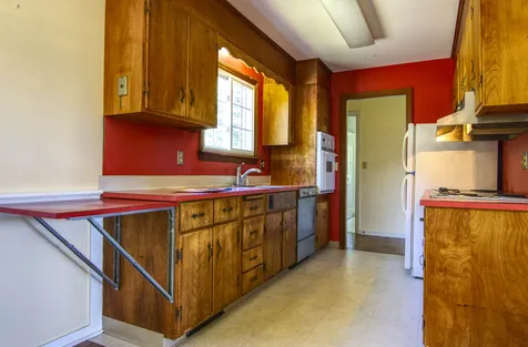 121 Summit Avenue Gilford NH 03249