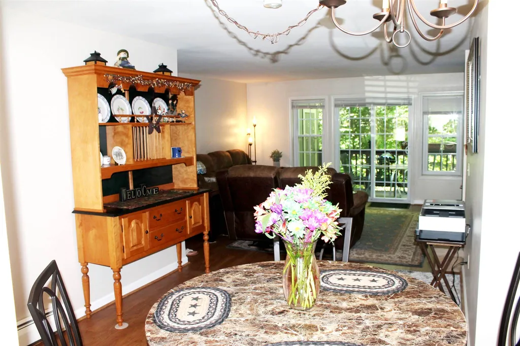 1465 Hooksett Road Hooksett NH 03106