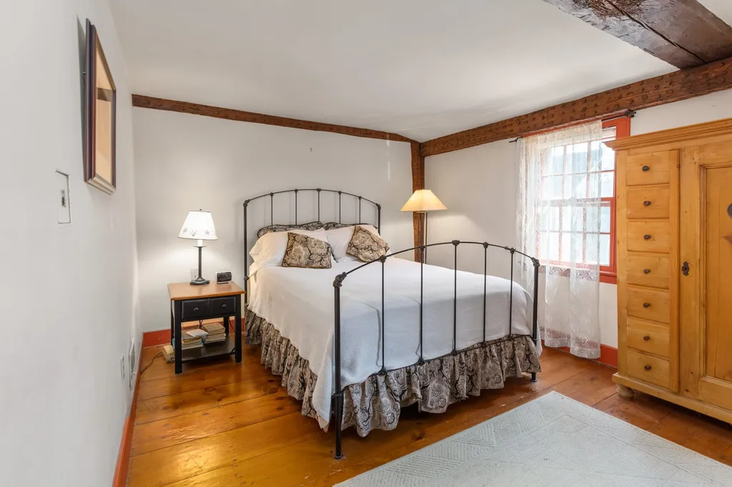 83 Gates Street Portsmouth NH 03801