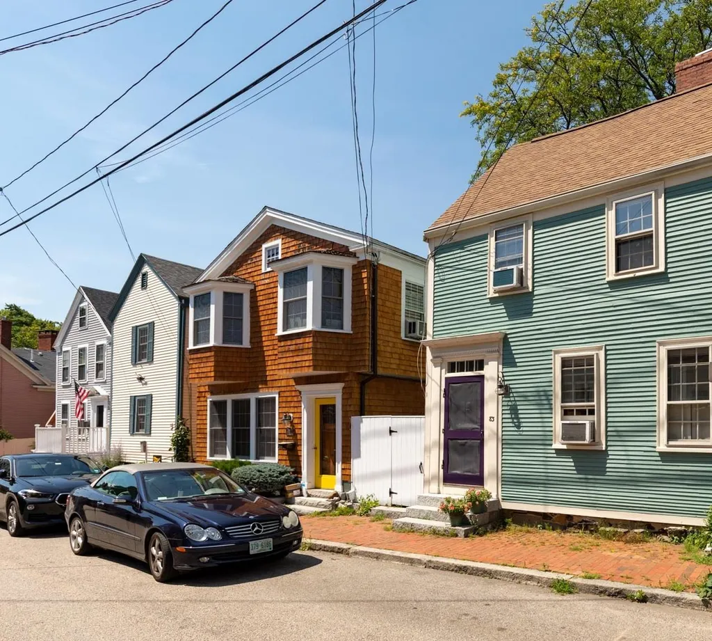 83 Gates Street Portsmouth NH 03801