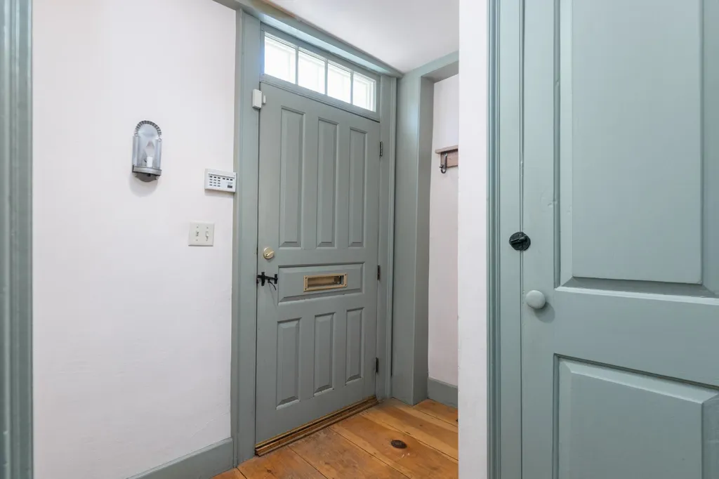 83 Gates Street Portsmouth NH 03801