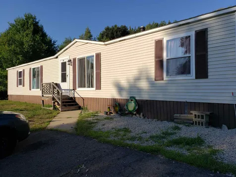 31 Brooks Road Extension Seabrook NH 03874