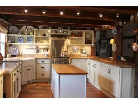 706 Route 63 Westmoreland NH 03467