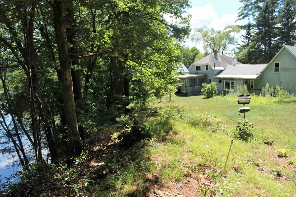 7010 Church Street Loudon NH 03307