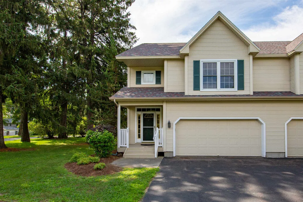17 Lilac Lane South Burlington VT 05403