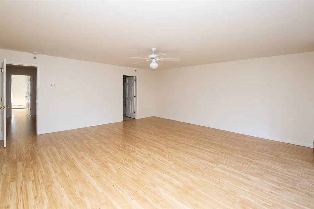 17 Lilac Lane South Burlington VT 05403