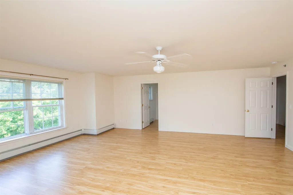 17 Lilac Lane South Burlington VT 05403