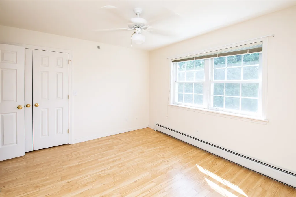 17 Lilac Lane South Burlington VT 05403