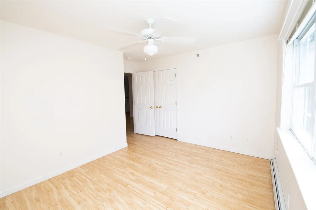 17 Lilac Lane South Burlington VT 05403