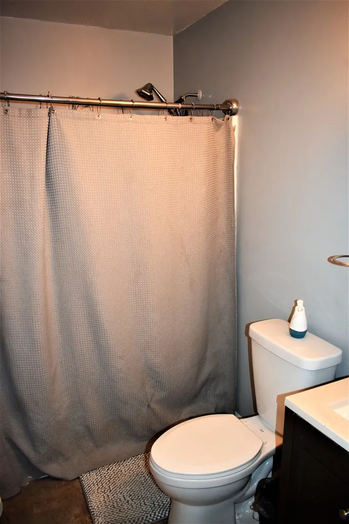 66 Preston Street Hillsborough NH 03244