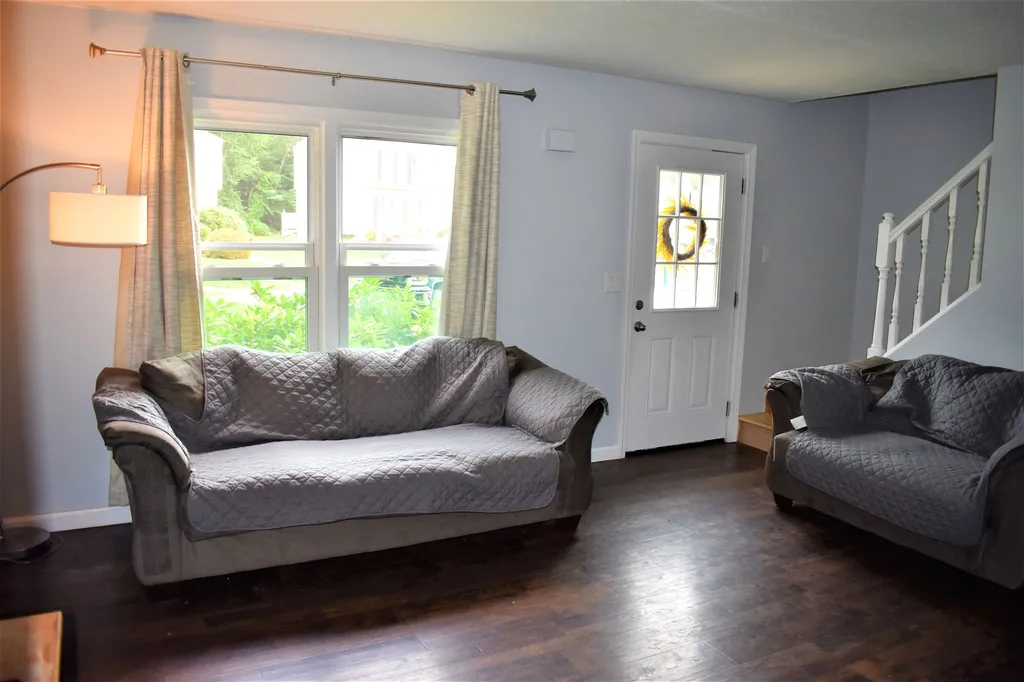 66 Preston Street Hillsborough NH 03244