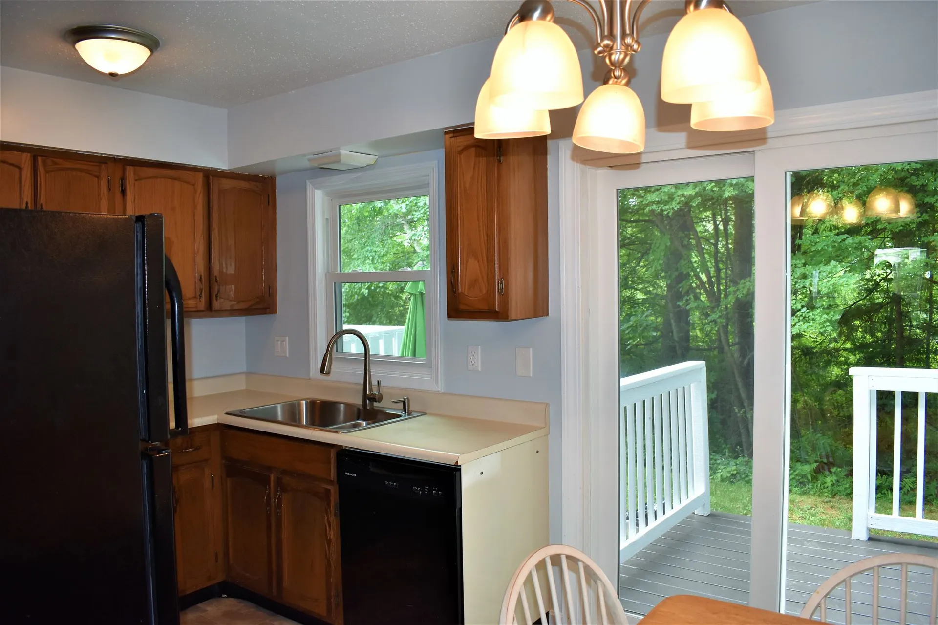 66 Preston Street Hillsborough NH 03244