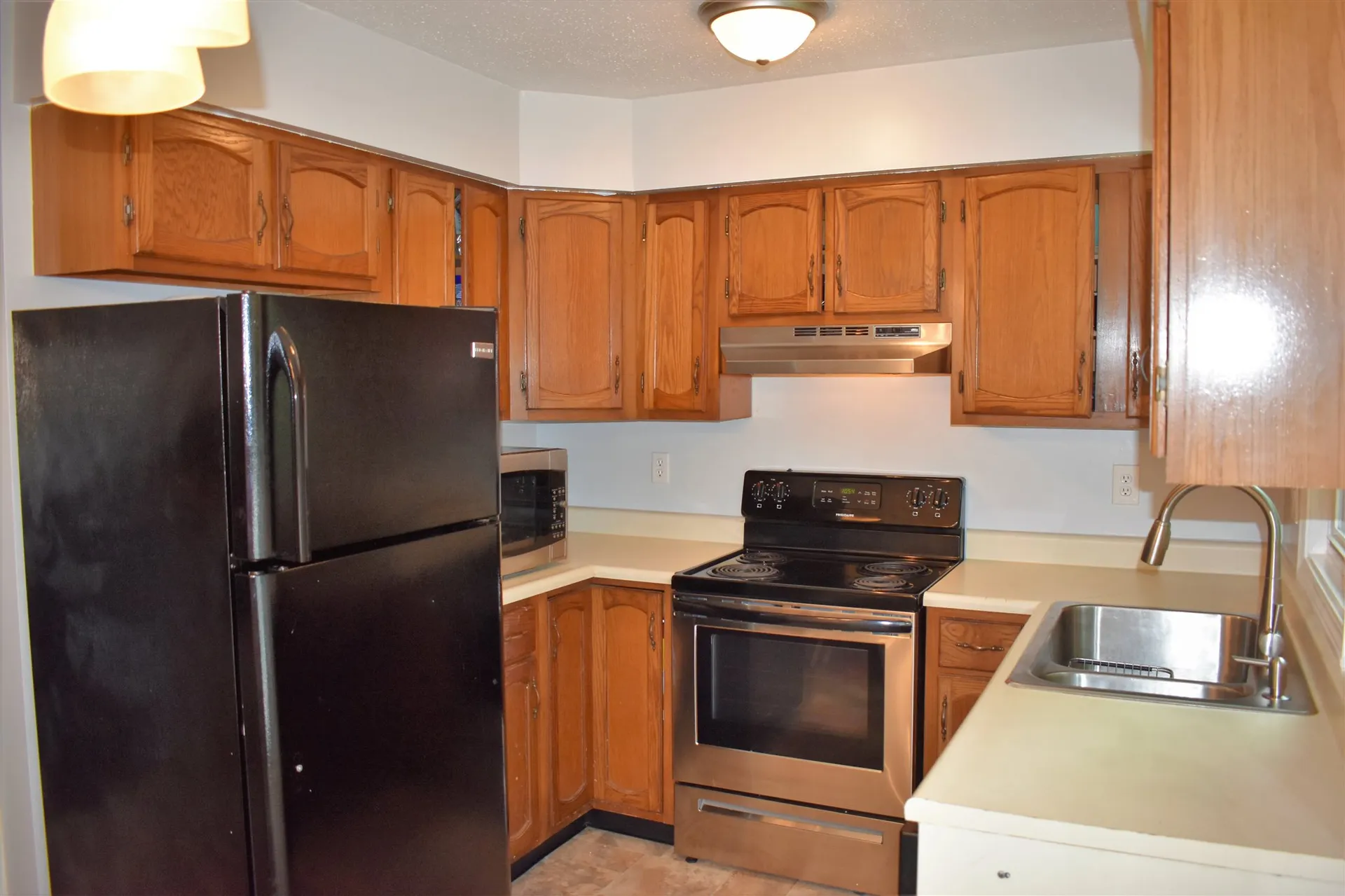 66 Preston Street Hillsborough NH 03244