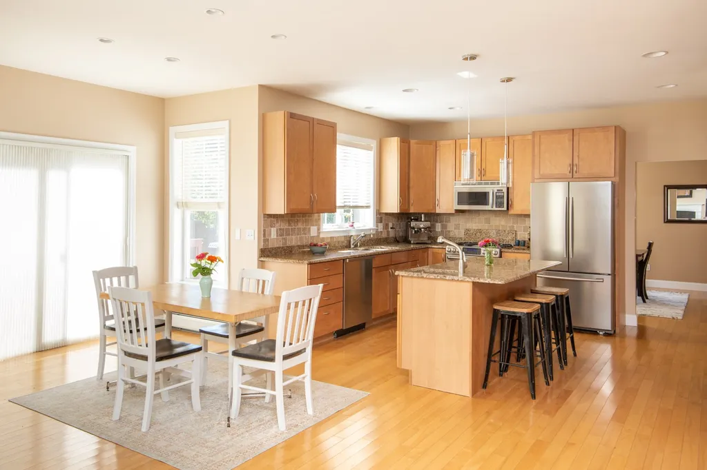 26 Vale Drive South Burlington VT 05403
