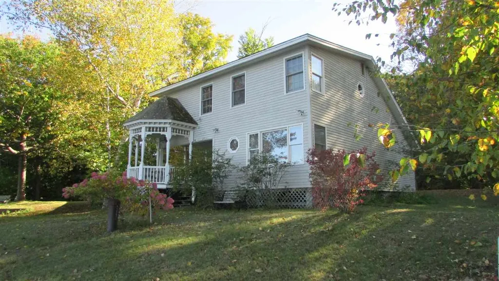 38 & 36 Glen Road Enfield NH 03748