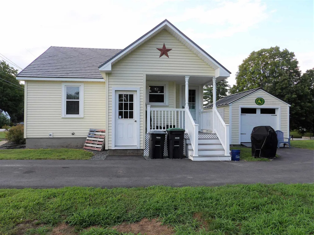 154 Thunder Road Franklin NH 03235