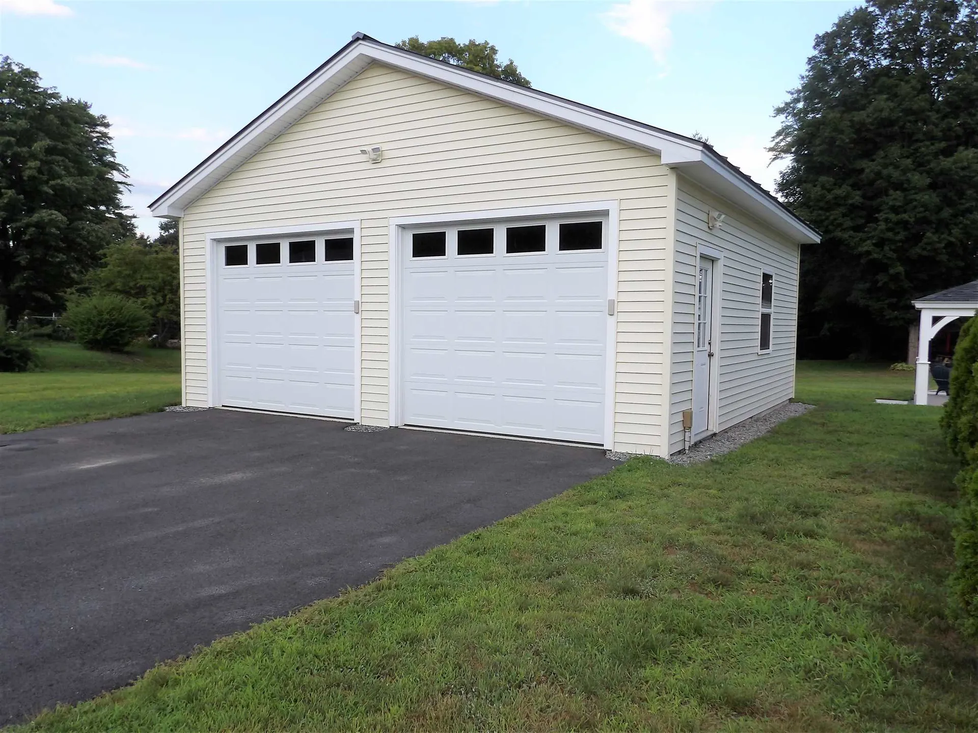 154 Thunder Road Franklin NH 03235