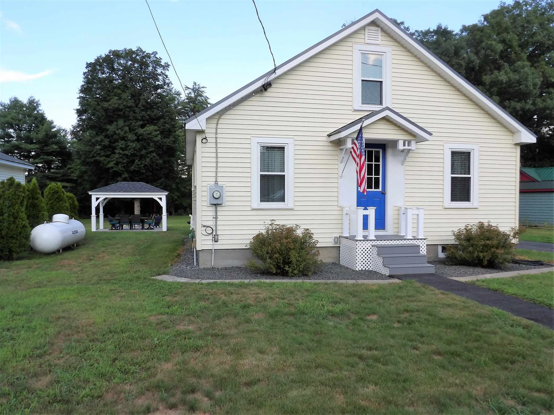 154 Thunder Road Franklin NH 03235