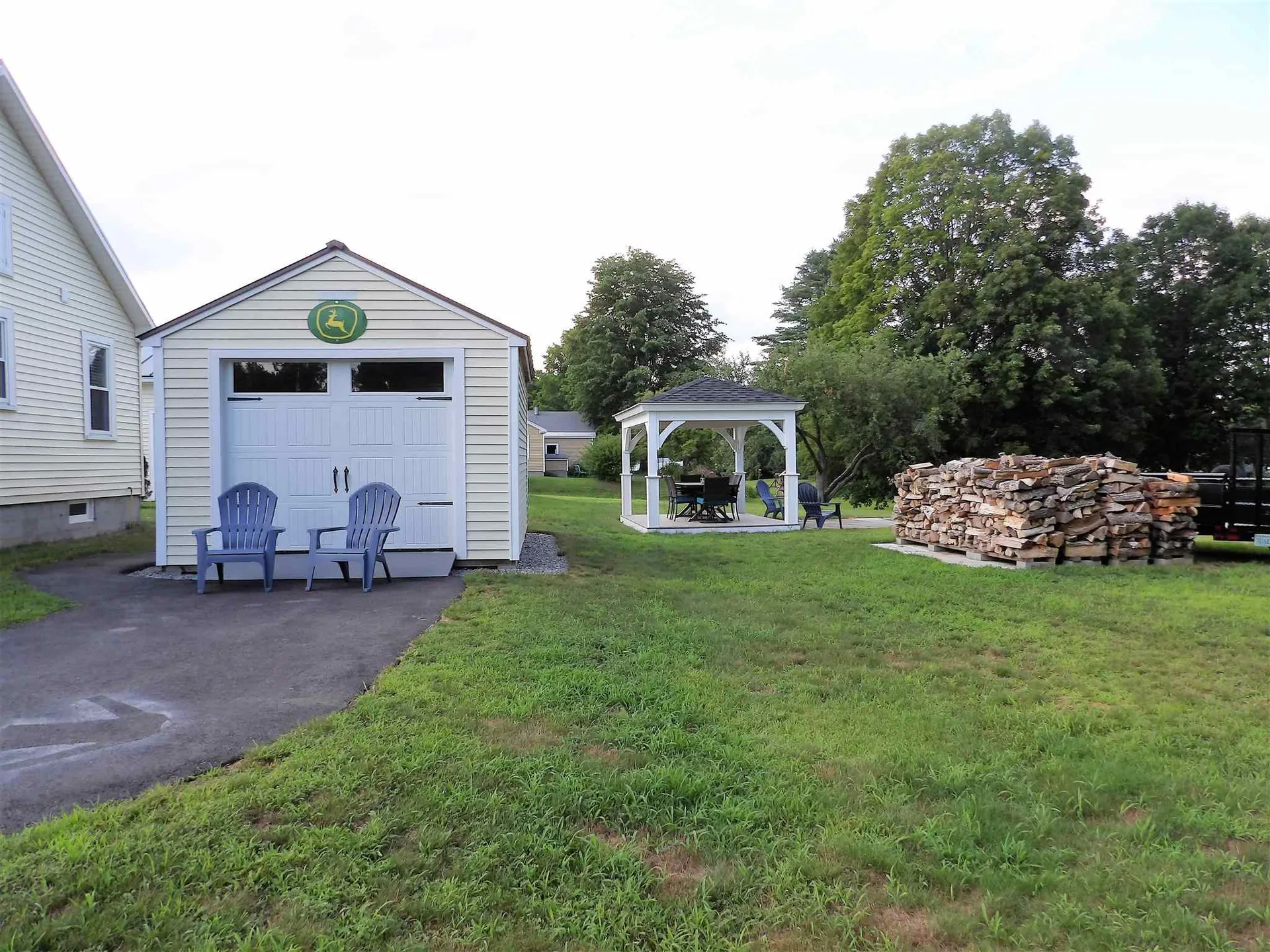 154 Thunder Road Franklin NH 03235