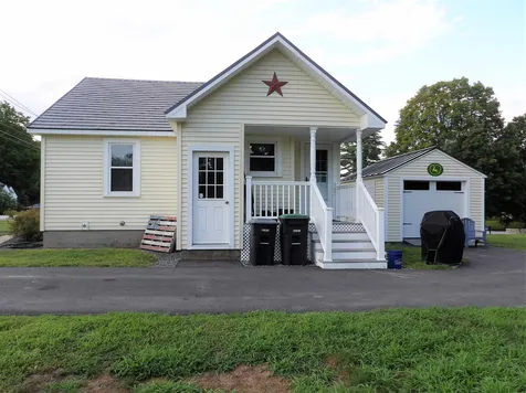 154 Thunder Road Franklin NH 03235
