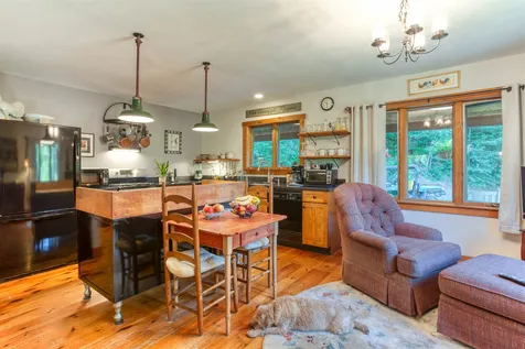 2003 Hale Hollow Road Plymouth VT 05056